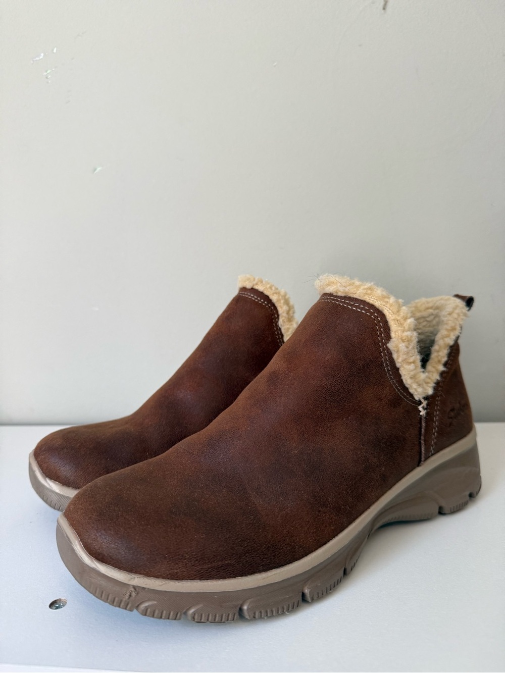 Sketchers Easy Going Relaxed Fit Sherpa Boots